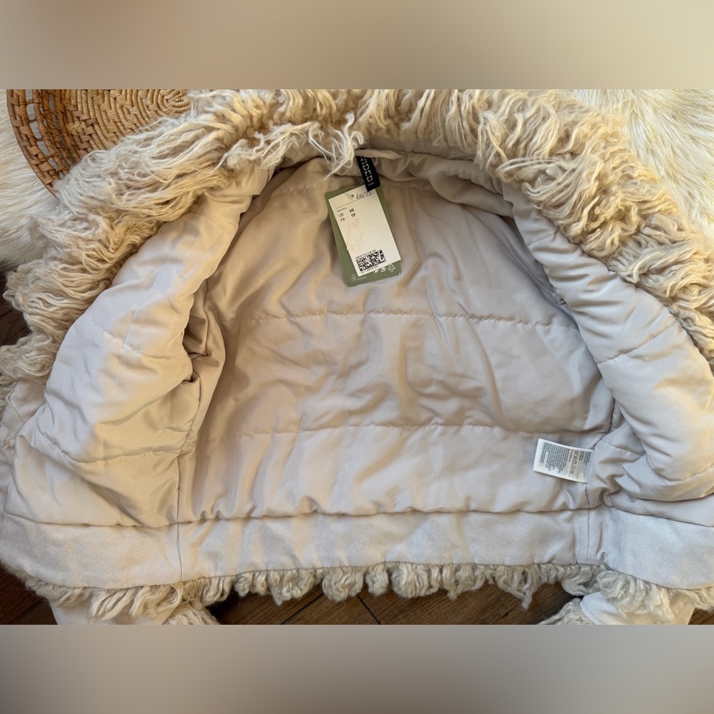H&M Divided Faux Fur Trim Jacket Coat Cream Beige
Penny Lane Size X-Small NWT - Picture 3 of 5